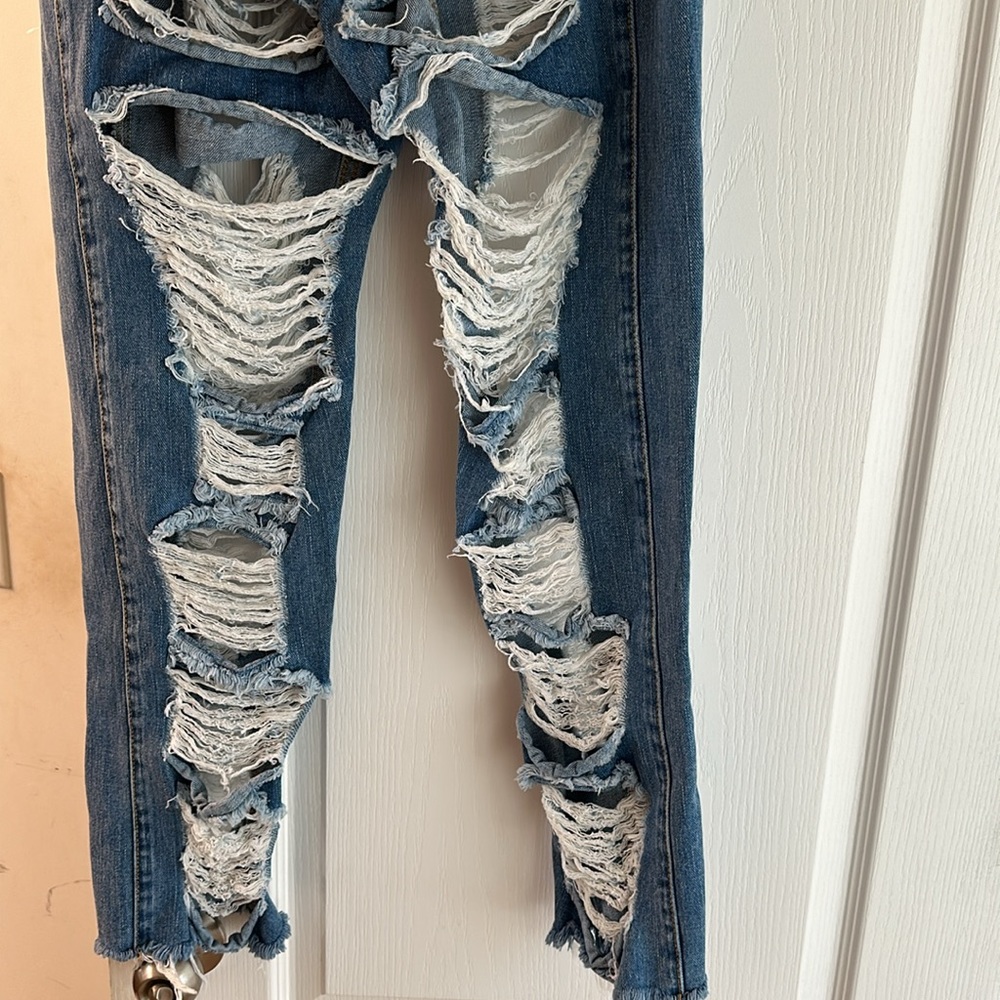 Jeans - Picture 5 of 6